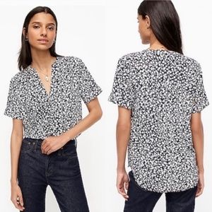 J.Crew drapery band collar top in ditsy floral